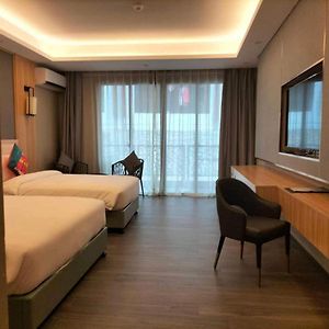 Premium Twin Room